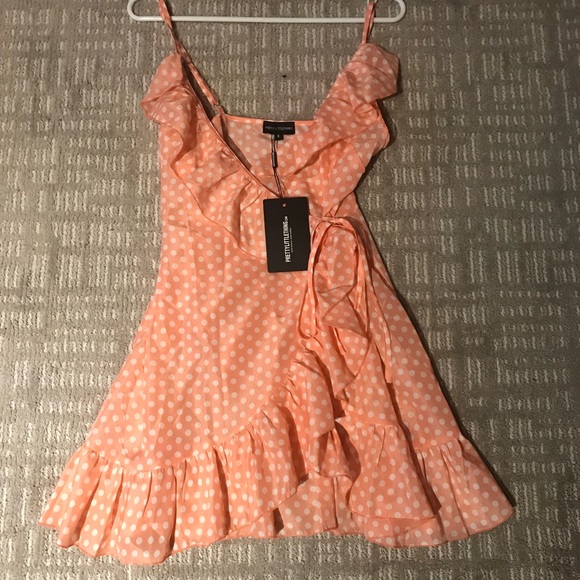 NWT ASOS polka dot ruffle wrap dress - Picture 3 of 3